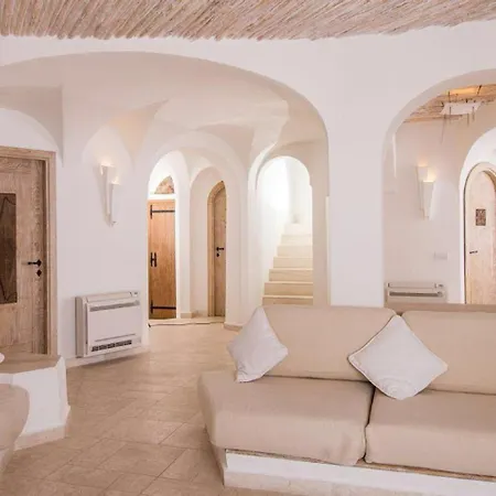 Luxury In Cala Del Faro Villa